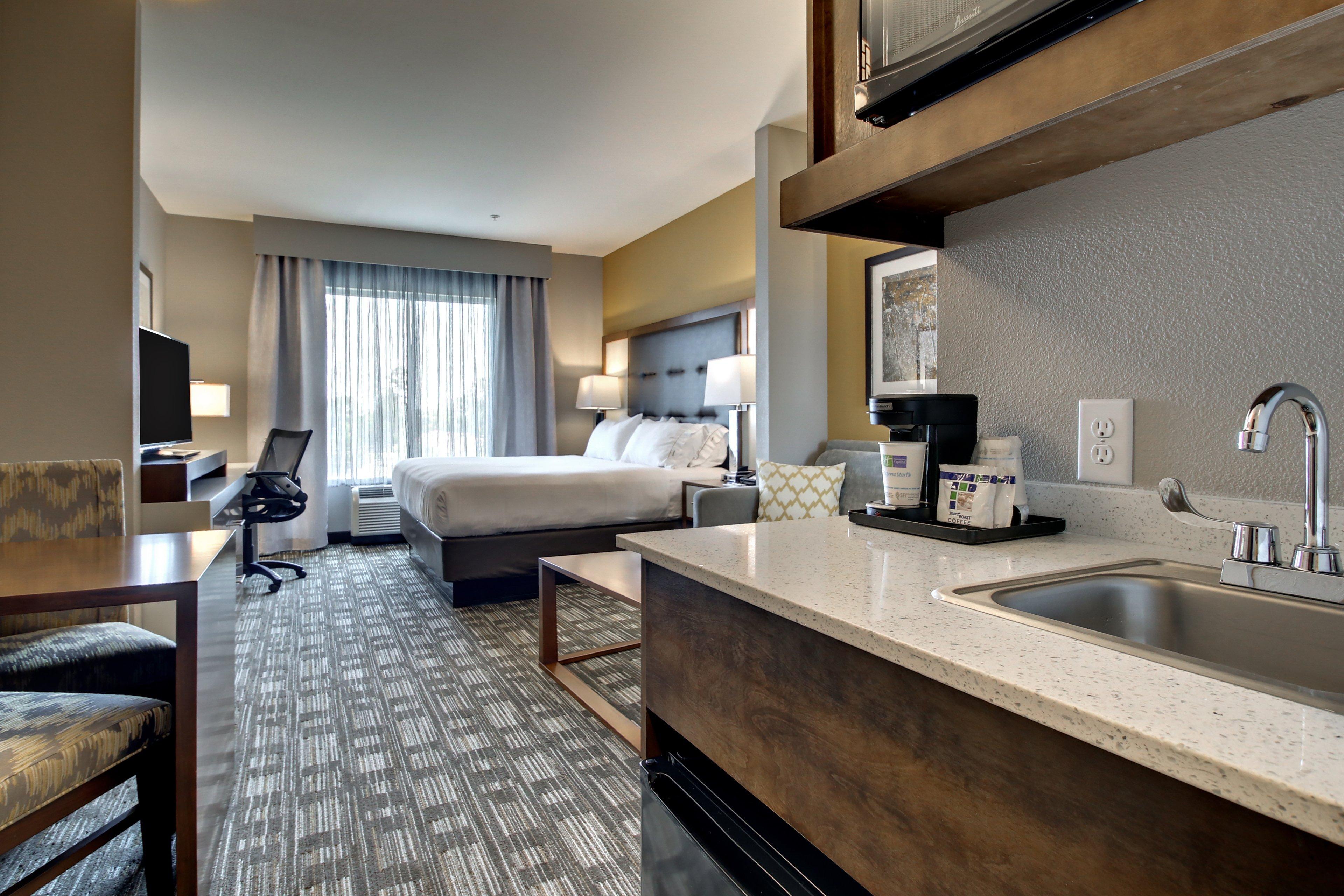Holiday Inn Express & Suites Albany Exteriör bild