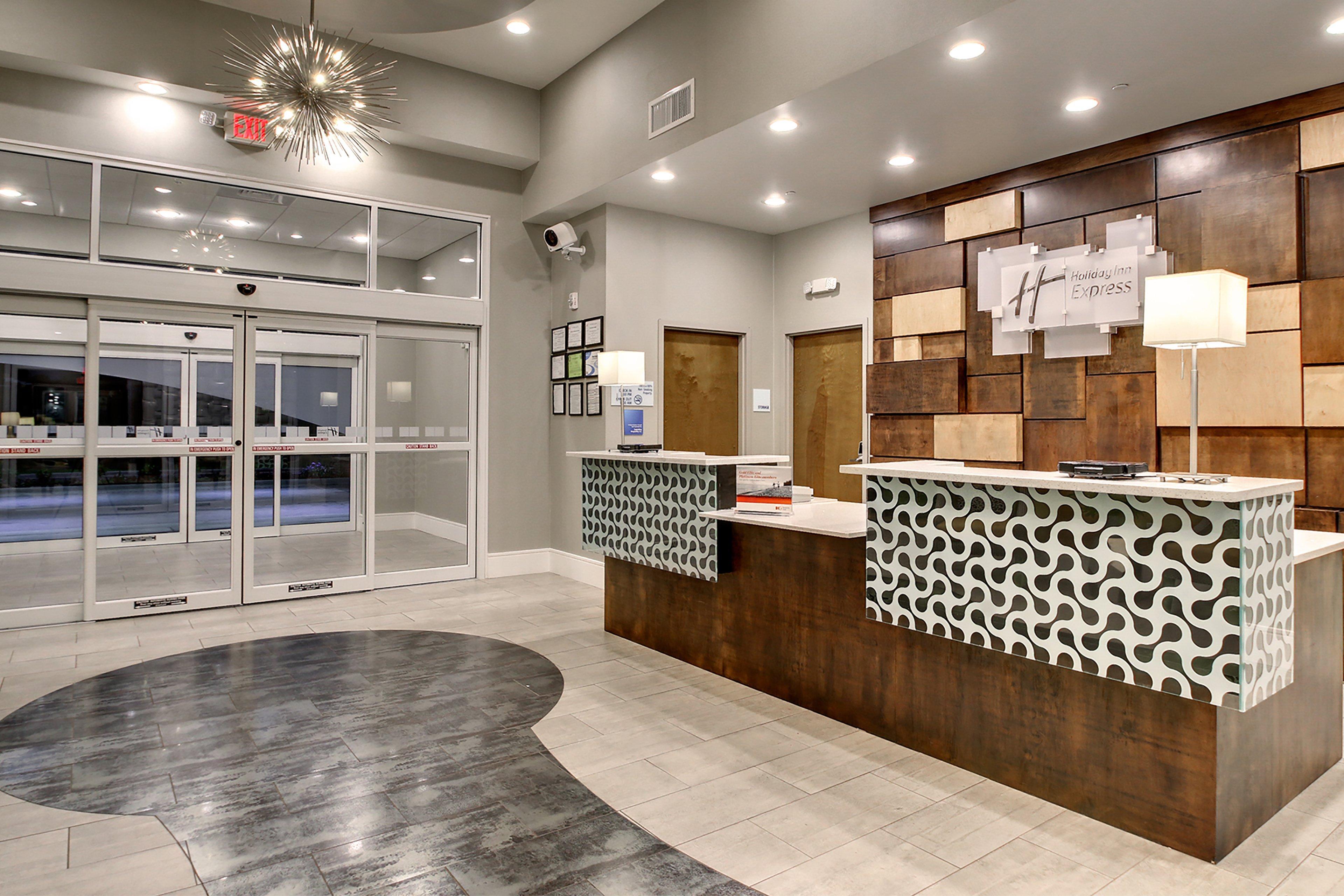 Holiday Inn Express & Suites Albany Exteriör bild