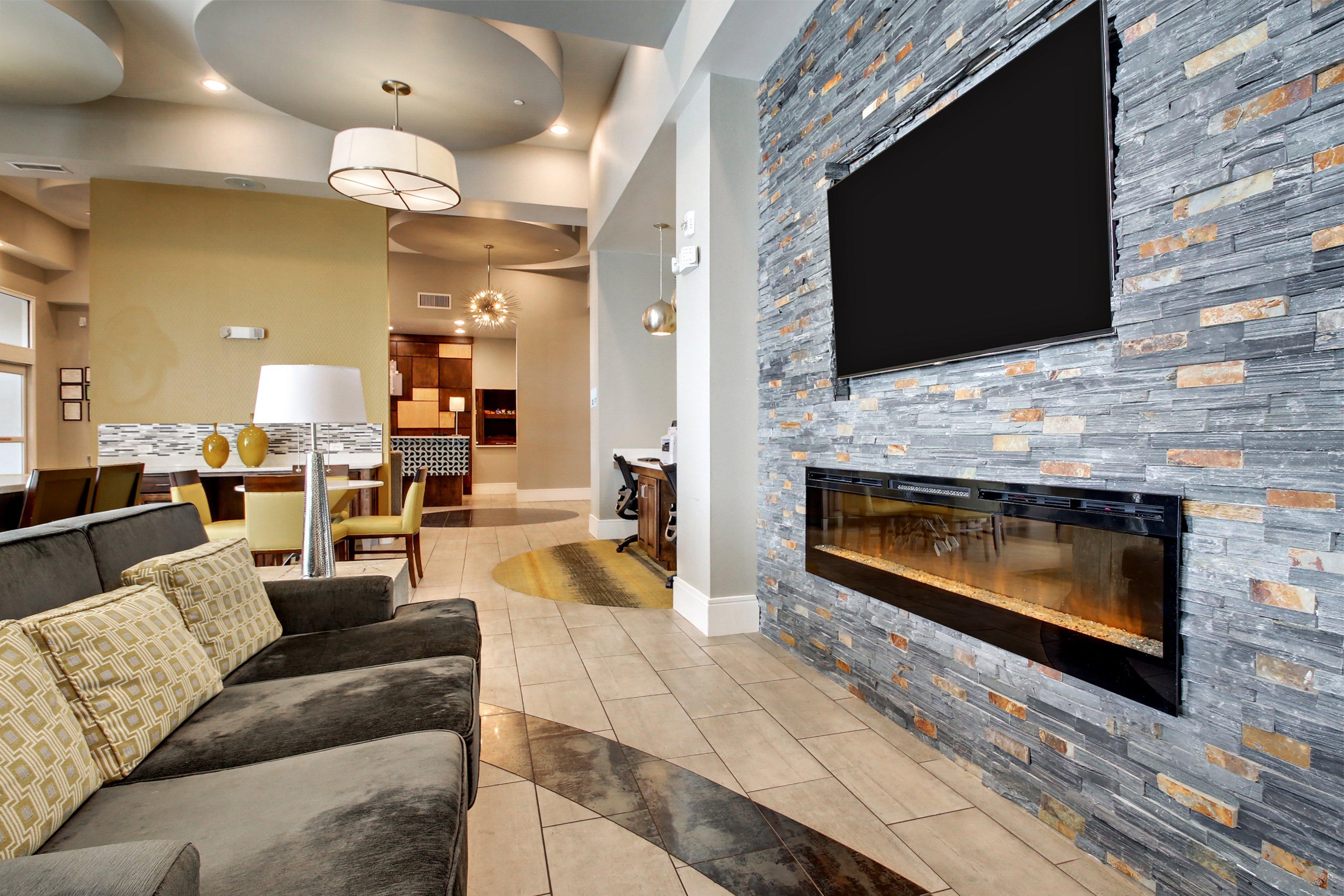 Holiday Inn Express & Suites Albany Exteriör bild
