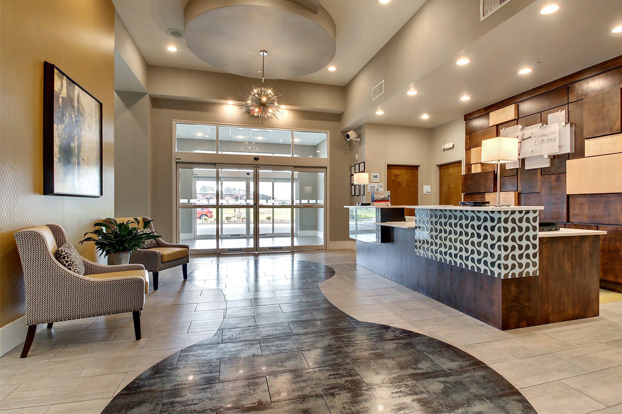 Holiday Inn Express & Suites Albany Exteriör bild
