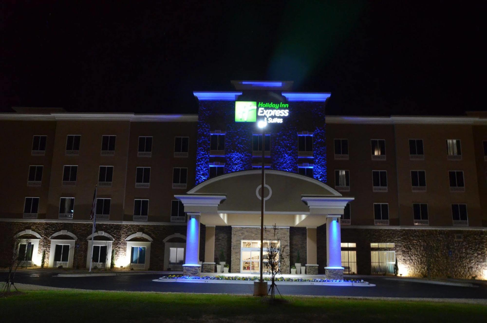 Holiday Inn Express & Suites Albany Exteriör bild